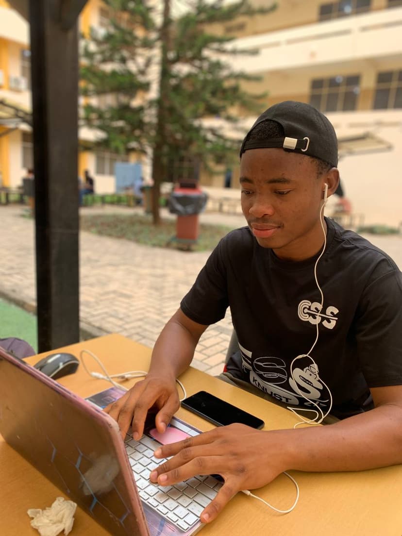 Hafiz Huaru - Full Stack Mobile Developer